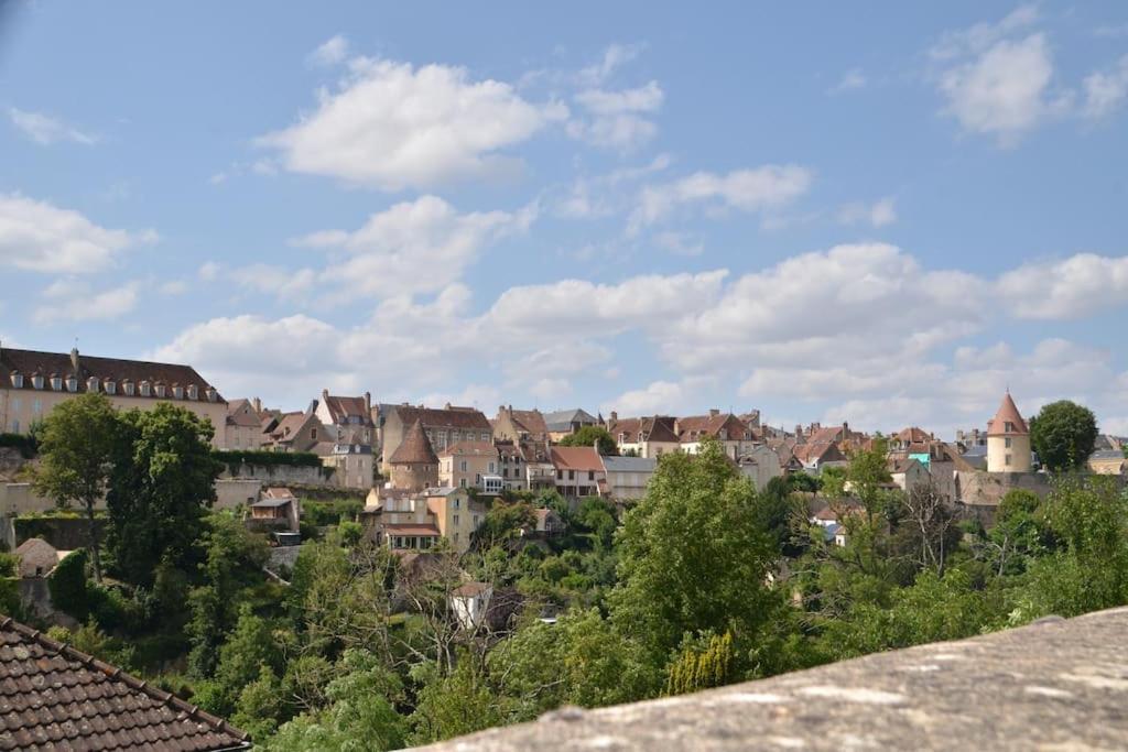 Le Gite Du Sorcier 89 Avallon Exterior foto